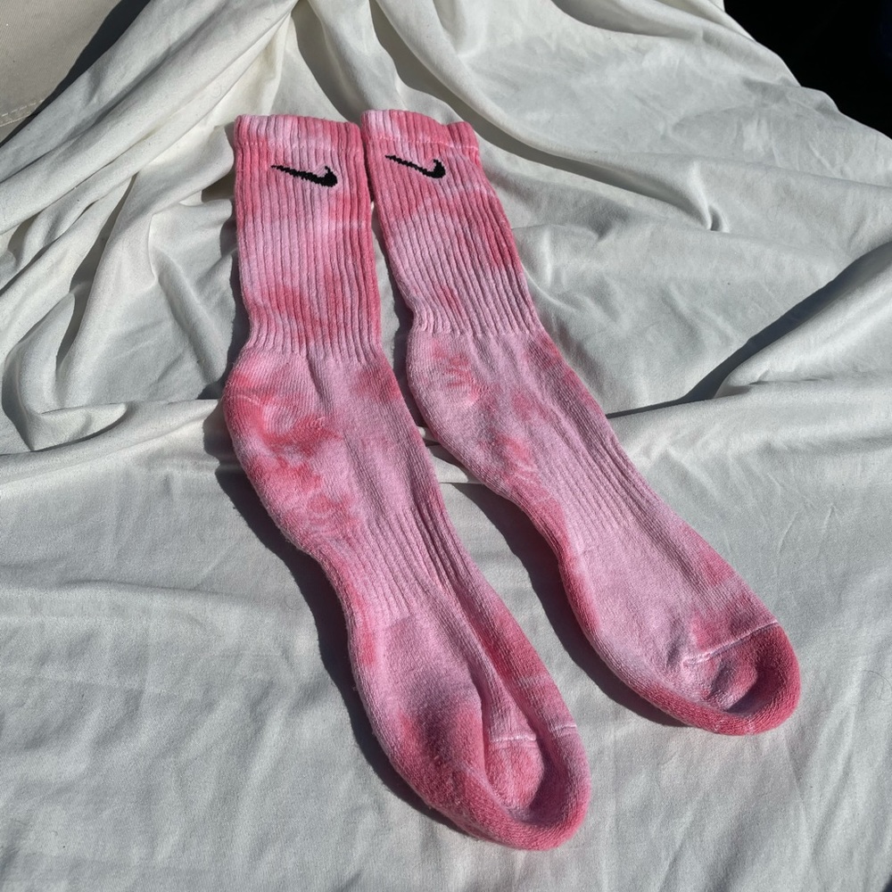 Tie Dye Nike Socks Women’s size 8-12 Pink